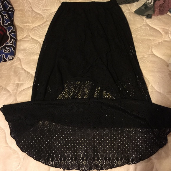 Black skirt