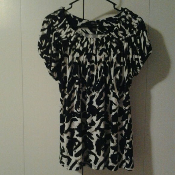 Pretty Patterned Work Blouse