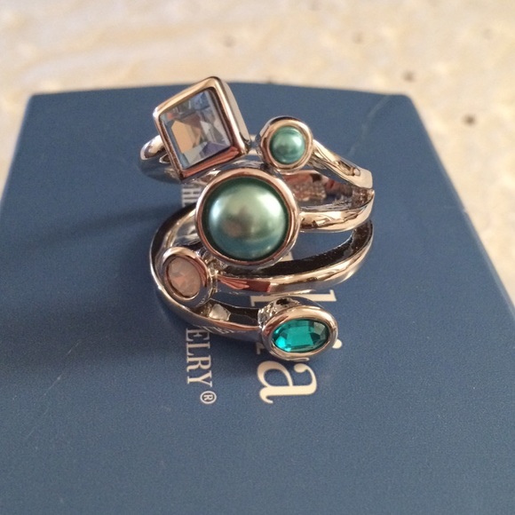 Lia Sophia Jewelry - Lia Sophia Comet Ring, Size 9