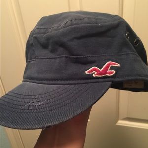 navy blue Hollister canvas hat