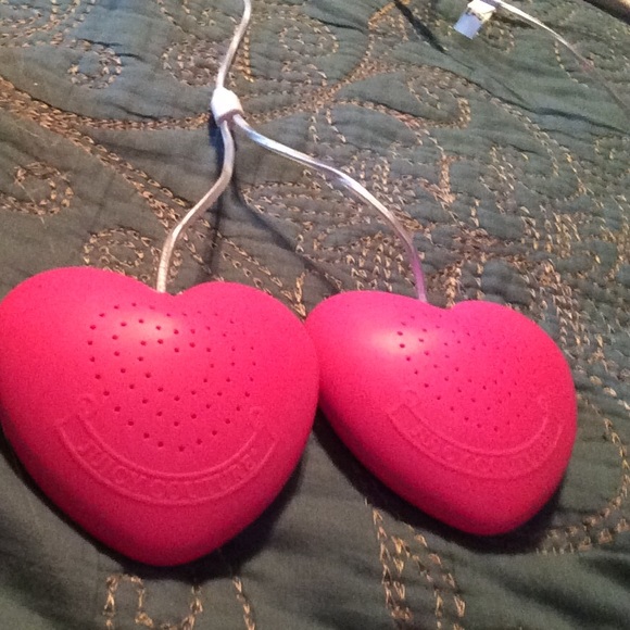 un-used Juciy Couture speakers!