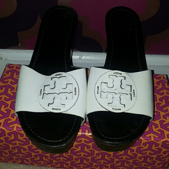 Tory Burch flops 2 pair