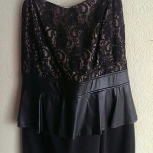 Torrid sleeveless/ strapless dress