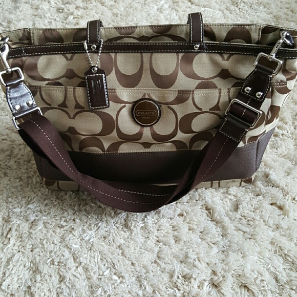 COACH Large organized tote. Laptop/ diaper bag.