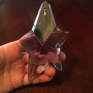 angel perfume by Thierry Mugler