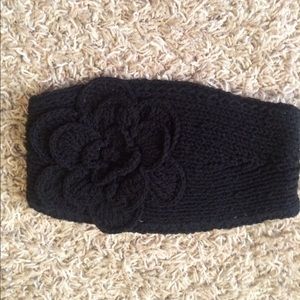 Black knit headband