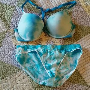 Victorias Secret  bra panties 36b medium