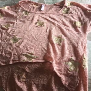 Hi low short sleeve light weight sweater material