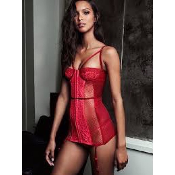 VS red corset