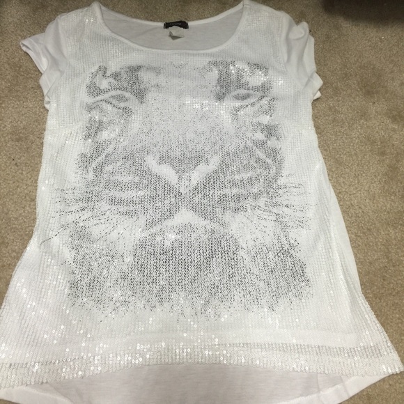Tiger eye shirt