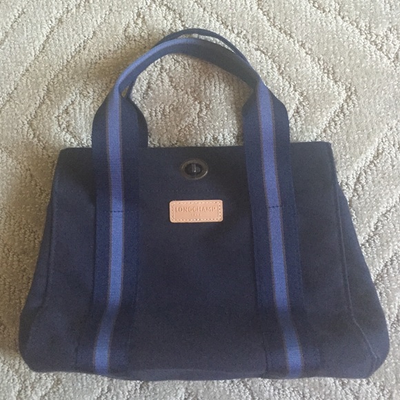 Longchamp Handbags - Longchamp purse.