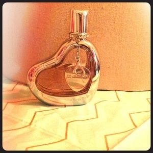 Bebe perfume