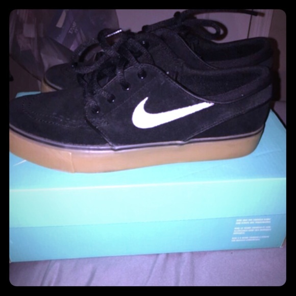 Nike Janoskis