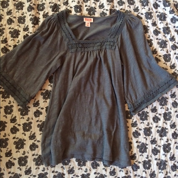 Mossimo boho grey top XS