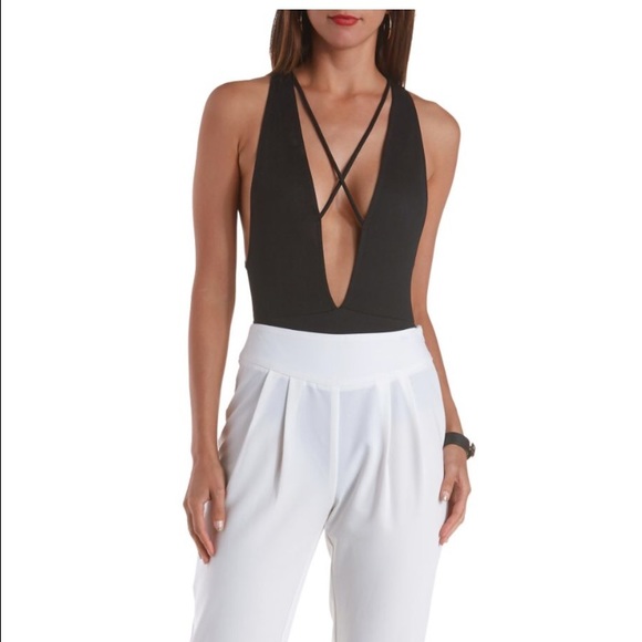 ONE DAY SALE 🌺 Strappy deep V body suit