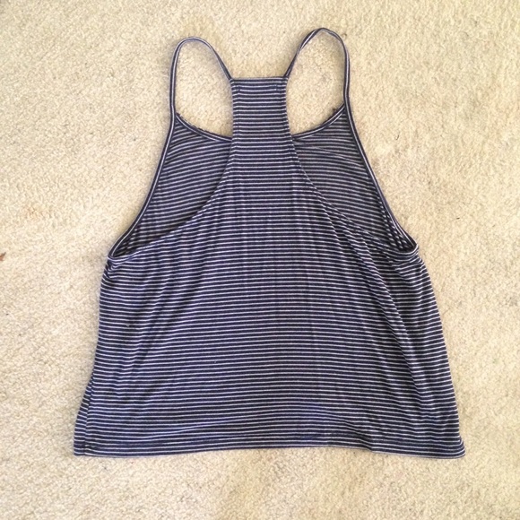 brandy melville tank - Picture 2 of 2