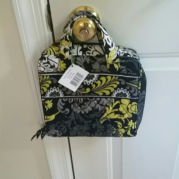 NWT Vera Bradley Tech Organizer in Baroque