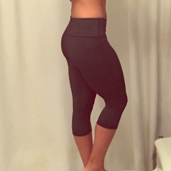 Athleta Pants - Athleta Crops
