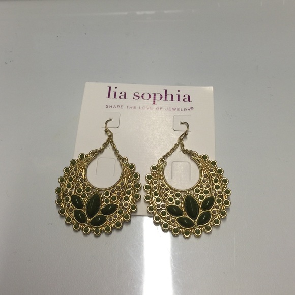 Lia Sophia earrings