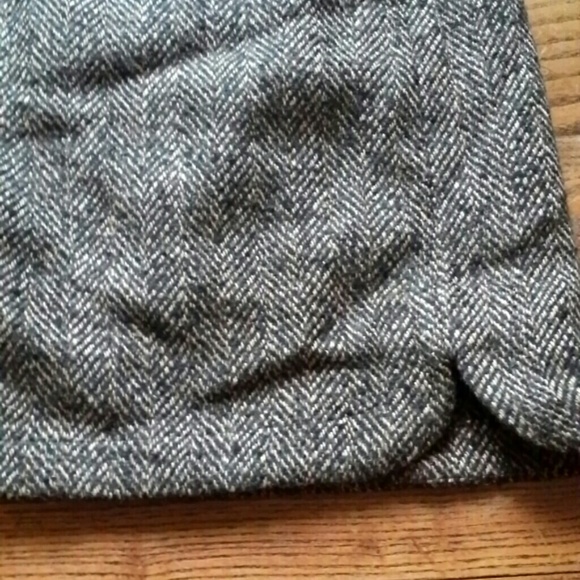 *KEEPING FOR NOW* Tweed Mini - Picture 2 of 4