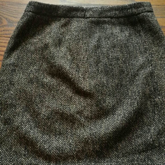 *KEEPING FOR NOW* Tweed Mini - Picture 3 of 4