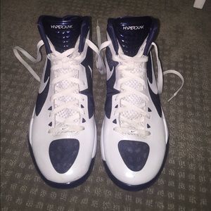 2011 Nike HyperDunk Basketball Shoes