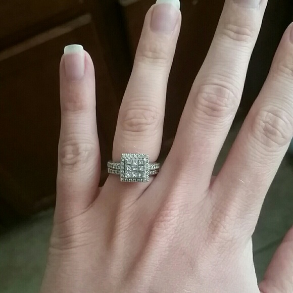 1.00 ctw diamond wedding ring set