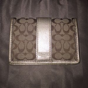 Authentic Coach Wallet!
