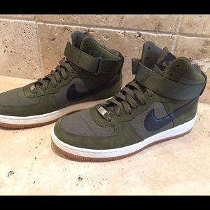 Camo green Nike Airforce 1 shoe