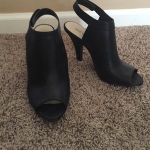 Reserved! Black open toe bootie