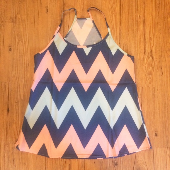 Brand New Chevron Top!