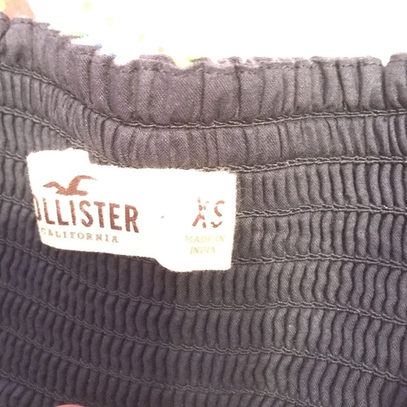 Halter dress - Picture 3 of 3