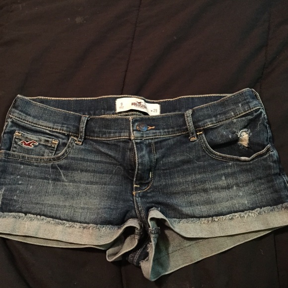 HOLLISTER shorts!