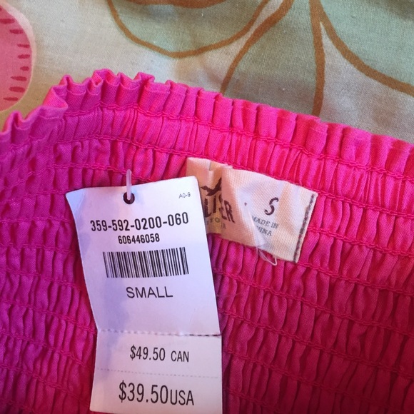 Halter dress - Picture 3 of 3