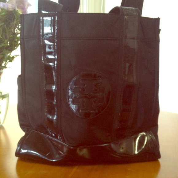 Tory Burch Tote in Black