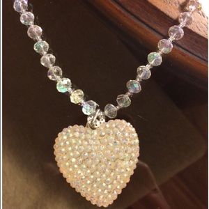 Heart necklace crystal