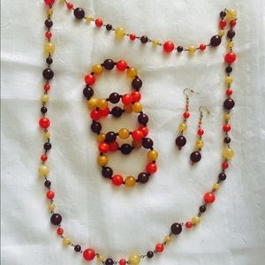 Bead necklace