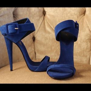 Brand new Giuseppe Zanotti blue suede strap heels