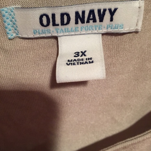 Old navy cream colored maxi dress - Picture 2 of 2