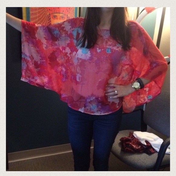 Kimono top RED floral print shirt bell sleeve - Picture 3 of 4