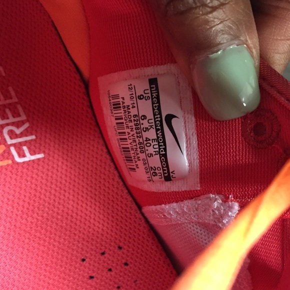 Brand new Nike 5.0 - Picture 3 of 3