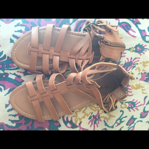 West Seal gladiator sandals