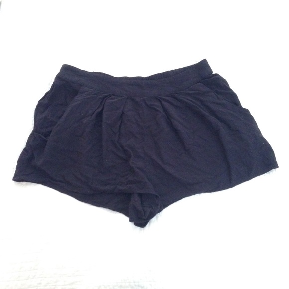Adorable Black rayon shorts