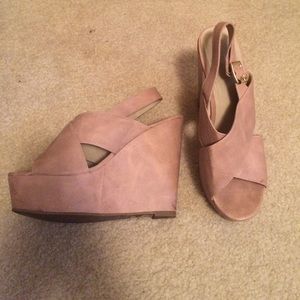wedges from forever 21