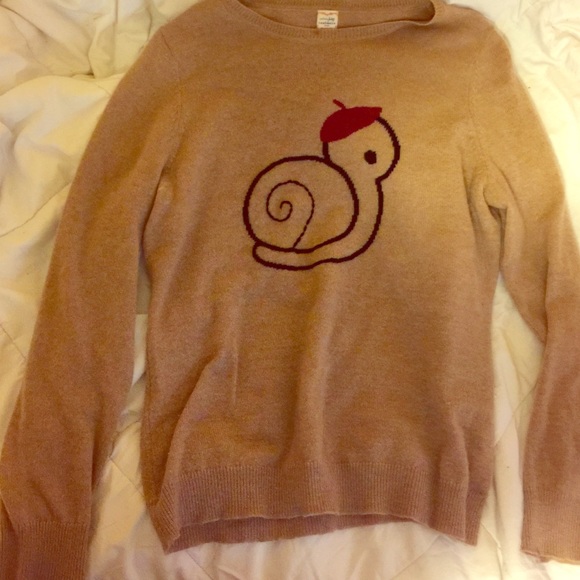 French snail sweater