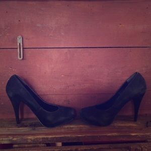 Authentic Steve Madden Pumps Authentic Steve Madden Pumps