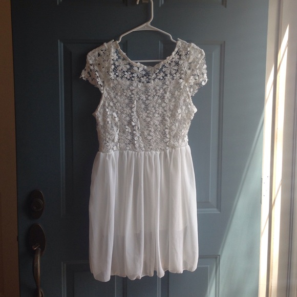 Bright white chiffon dress with lacey/flower top