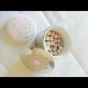 Guerlain meteorites powder in Clair 02