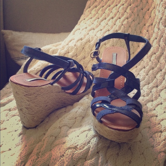 Blue suede and patent leather wedges - Picture 1 of 2
