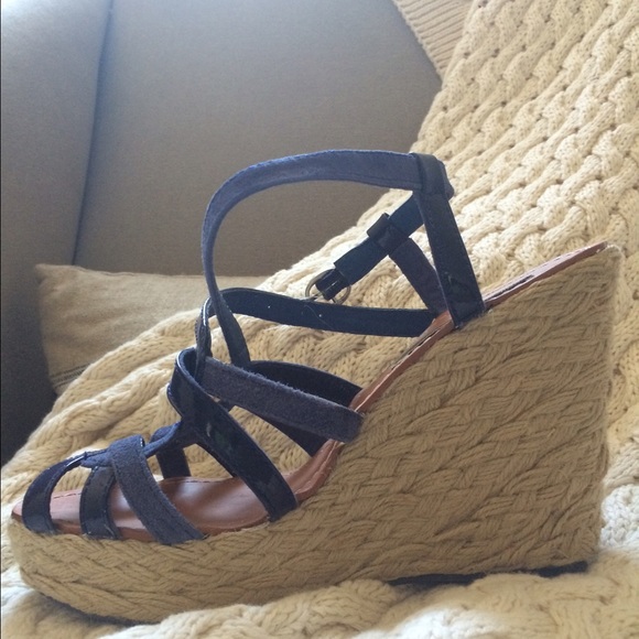 Blue suede and patent leather wedges - Picture 2 of 2